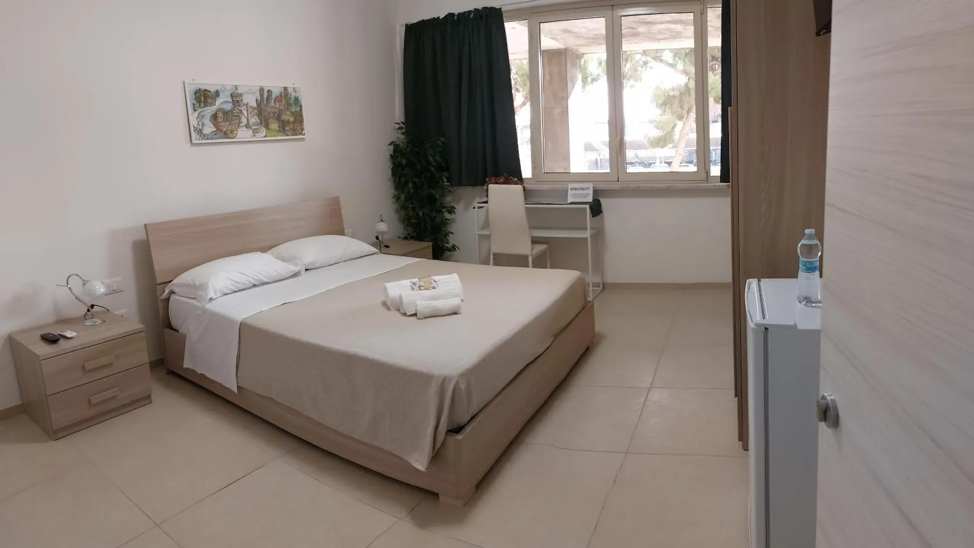 Un Passo Dal Porto Bed & Breakfast Palermo Italy
